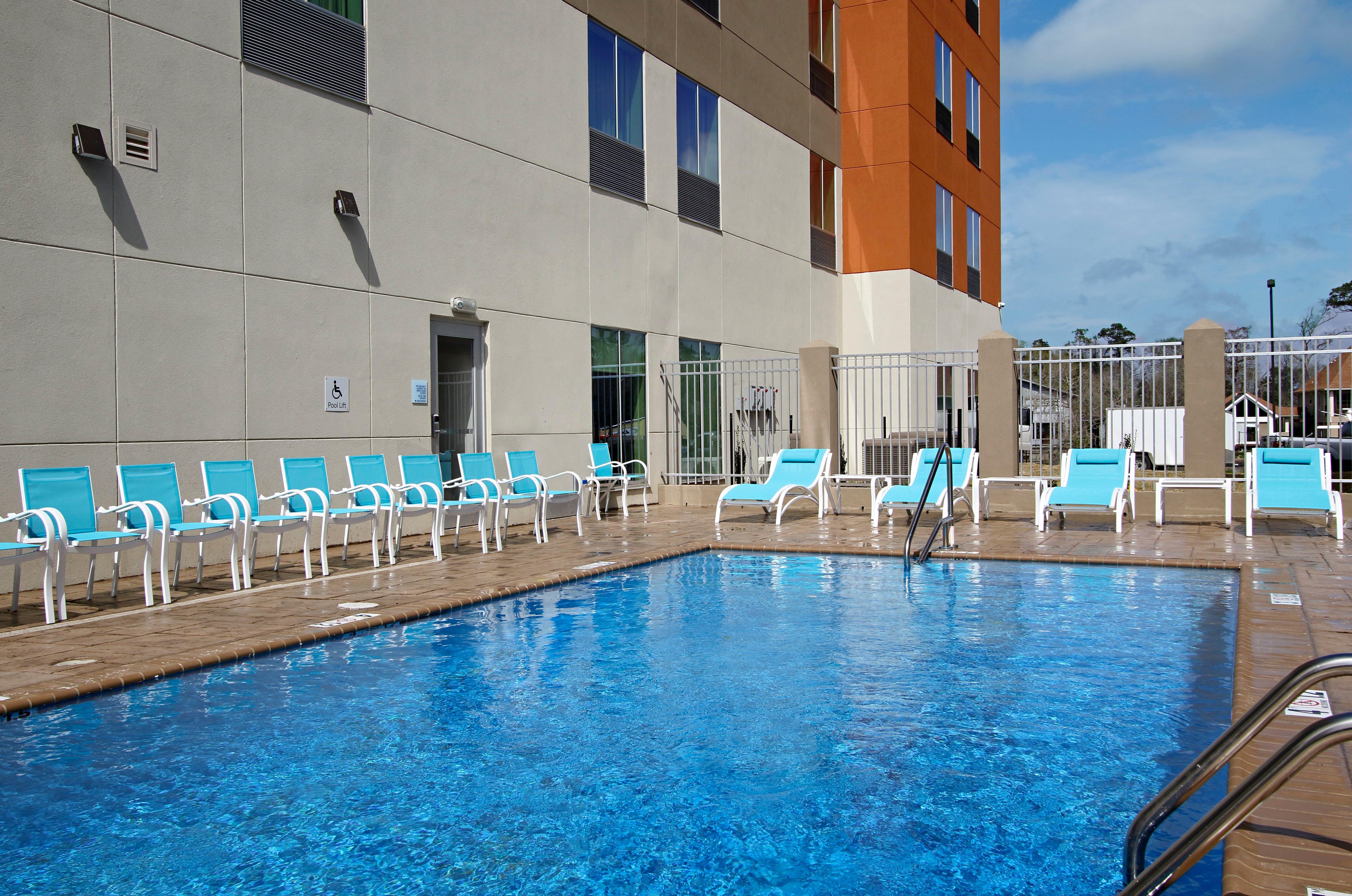 Holiday Inn Express & Suites - Lake Charles South Casino Area By Ihg Ngoại thất bức ảnh